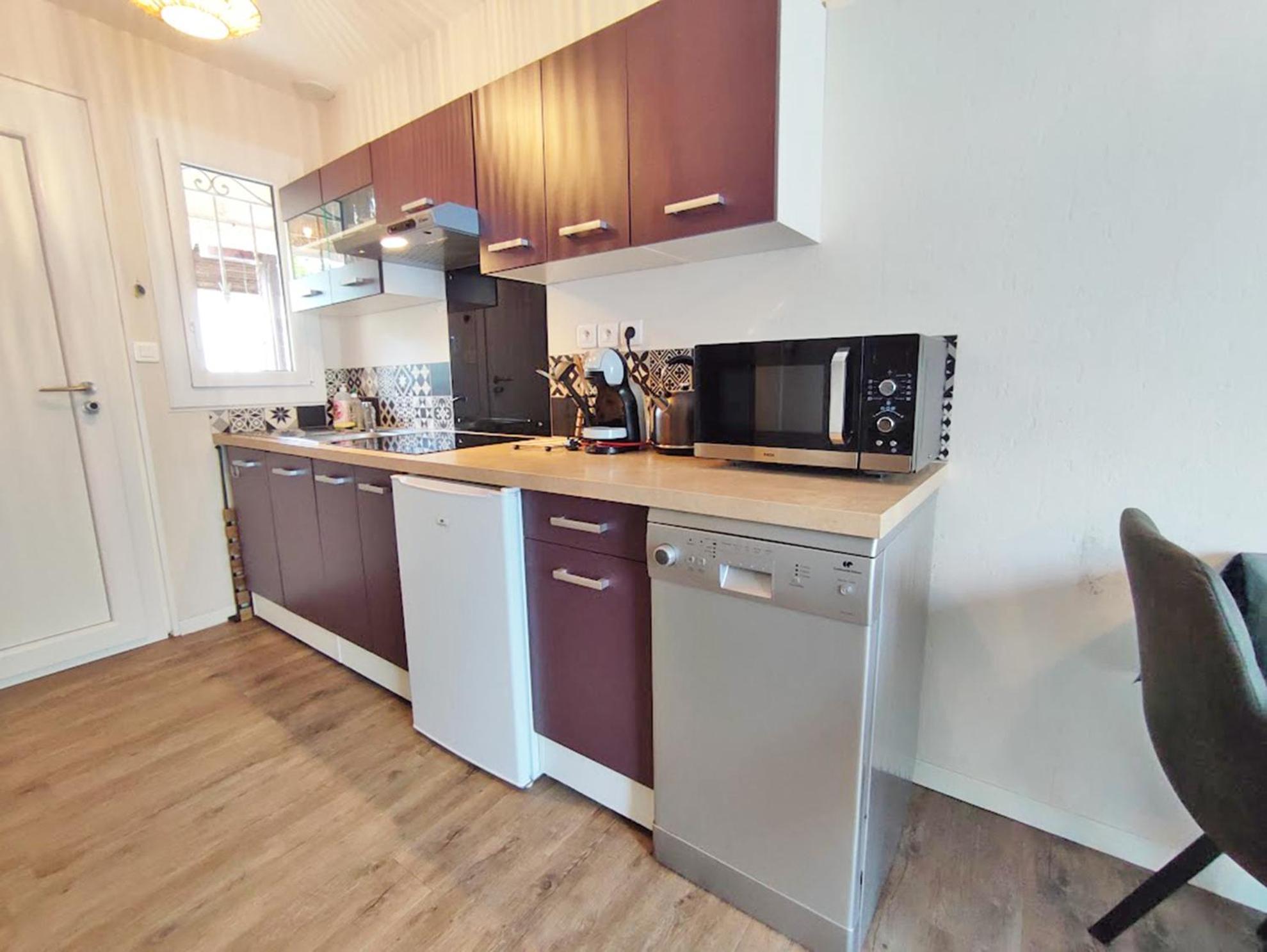 L'Escampette, Duplex T3, Centre Luchon, Wifi, Casier A Skis, 4 Personnes Bagneres-de-Luchon Luaran gambar